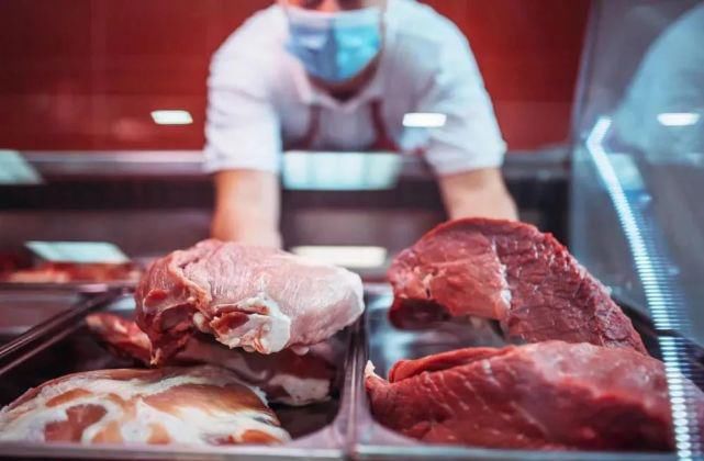 764%关税大棒落下！巴西20万吨牛肉急寻出路全球牛肉市场面