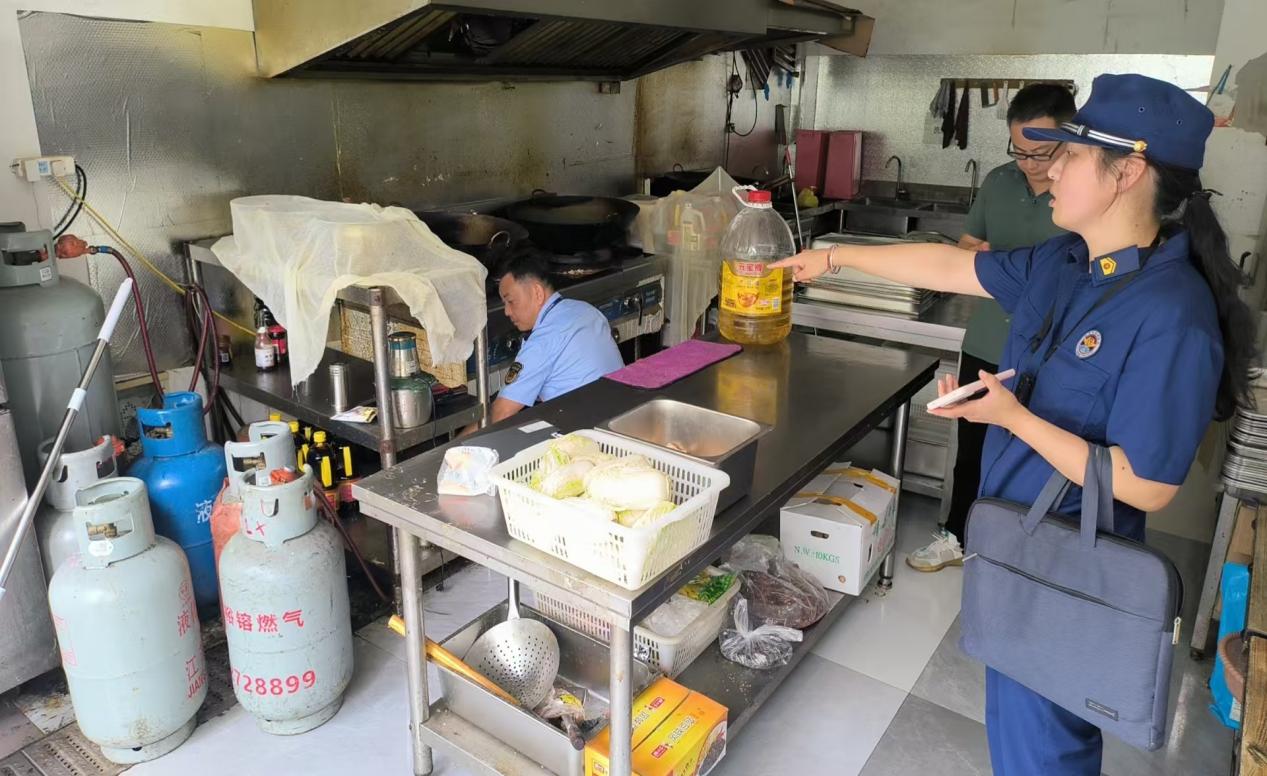 长丰（双凤）经开区：织密安全防护网筑牢辖区平安防线