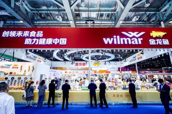 金龙鱼2025年实现营收2451亿元严苛品控获人民日报点赞(图3)