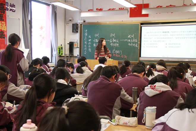 太原市第二外国语学校：专家引领明方向深耕课堂促提升(图19)