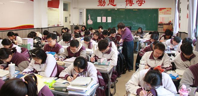 太原市第二外国语学校：专家引领明方向深耕课堂促提升(图28)